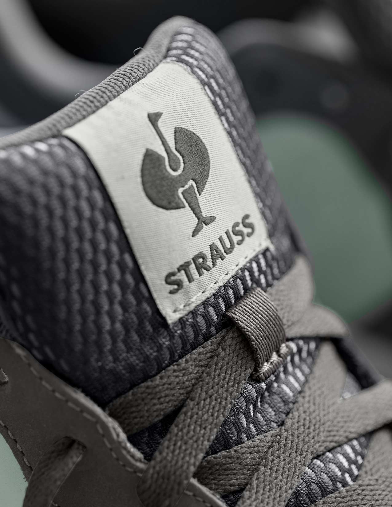Eindhoven Steel Toe Work Shoe - Image 3