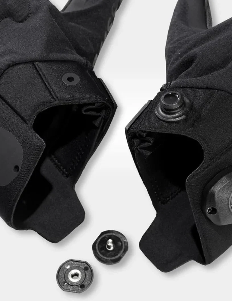 Glove Holder e.s.tool concept - Image 3