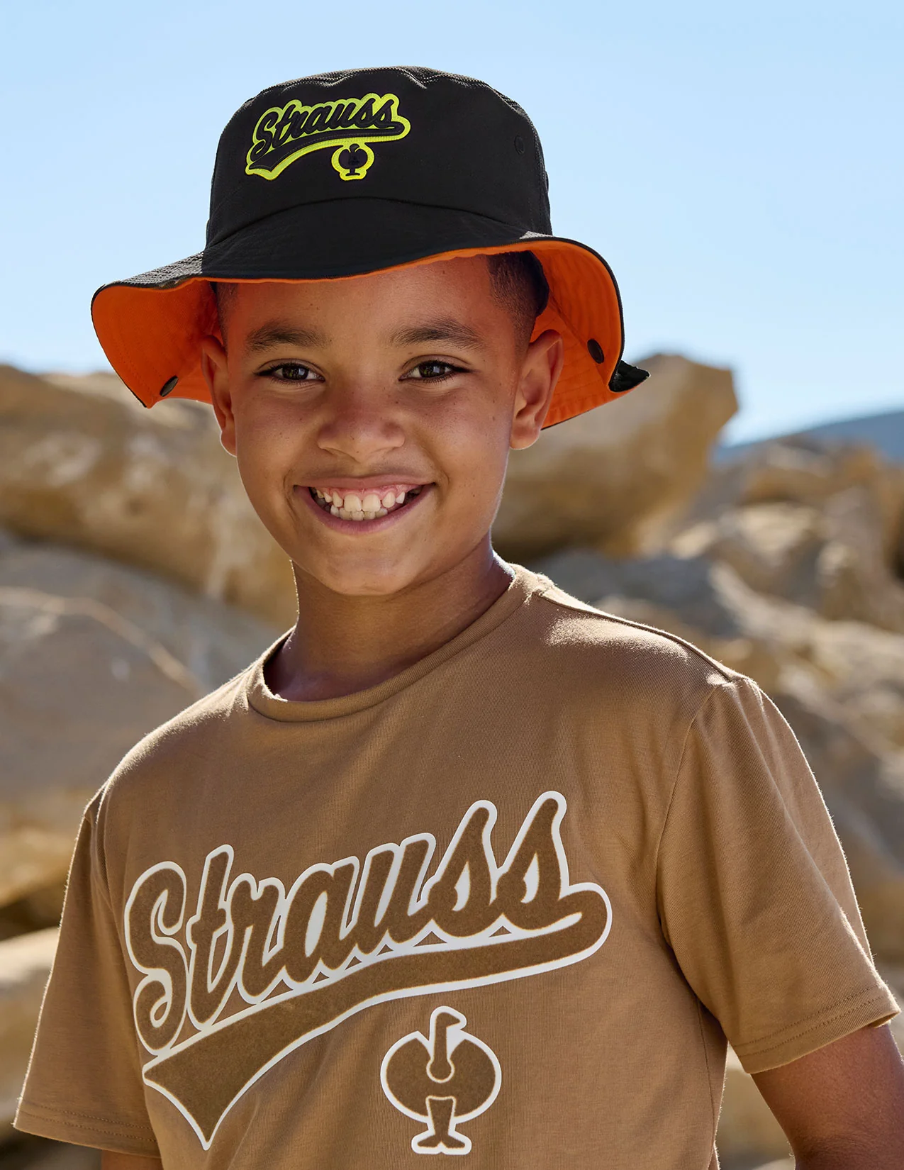 Kids Artwork Bucket Hat e.s.e:pic - Image 2