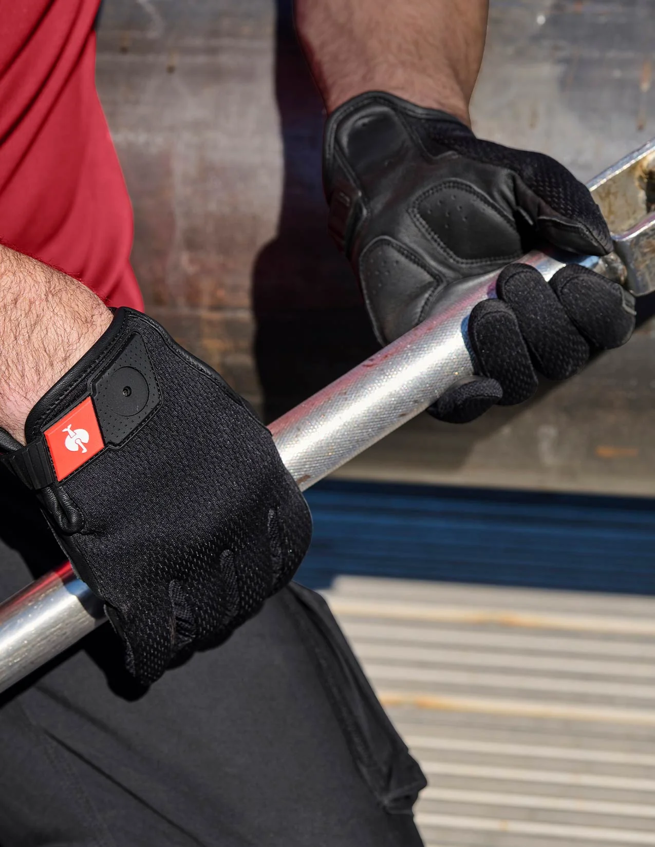 Light Assembly Protection Gloves - Image 4